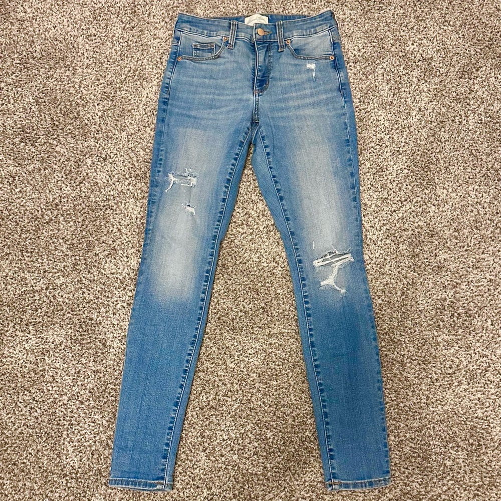 High Waisted Distressed Skinny Jeans